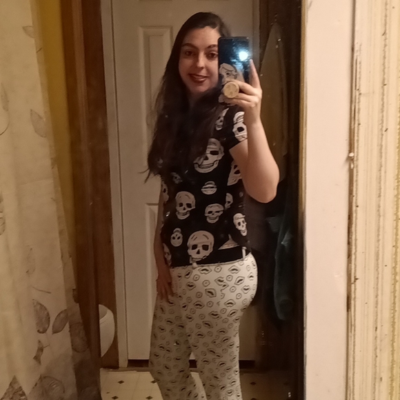 Meet your Posher, Latasha. - Picture 15 of 15